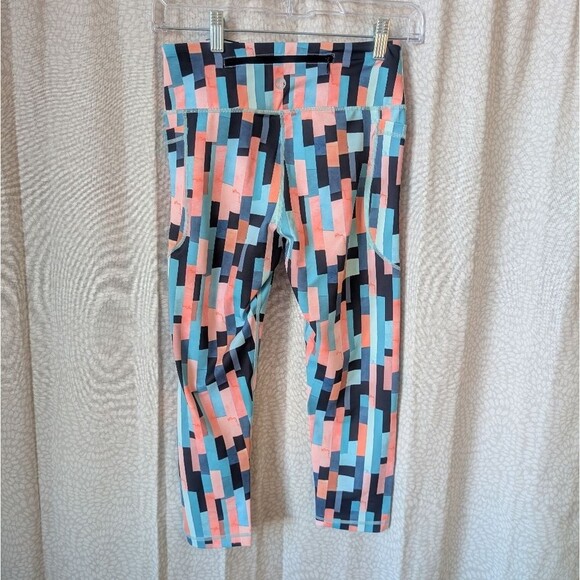 Senita Athletics Brooklyn Print High Waisted Ava Capri Size Small - Picture 5 of 5